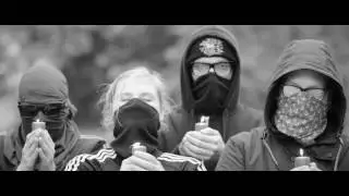 Waving the Guns - Endlich wird wieder getreten (Official Video)