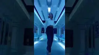 Kirsten Dodgen of 'JAM REPUBLIC' dancing to "CRAZY" by LE SSERAFIM ⚡🔥  #le_sserafim_crazy #kpop
