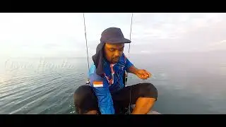 PAKAI PERAHU PIPA HANDMADE. PANEN IKAN JENAHA.