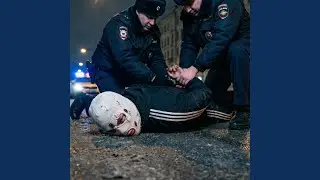 Крутит