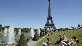 Top 10 Tourist Travel Attraction in Paris (France) | 10 Best Places to visit in France