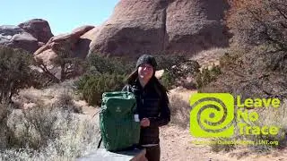 How to Start Hiking the Leave No Trace Way | Cómo empezar a caminar a la manera Leave No Trace