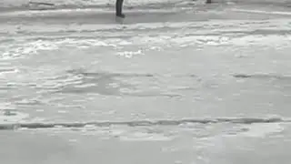 В Семее до приезда спасателей лейтенант нац.гвардии спас провалившегося под лед человека