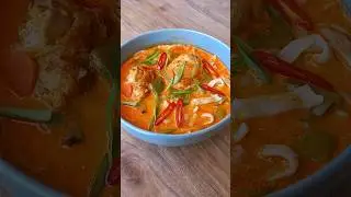 Red curry soup 🥣 Red curry soup 