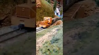 3D Printed Gravel Train #3dprinted #train #on30
