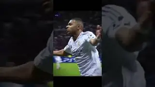 Real Madrid is on Fire 😱🔥 #mbappe #vinijr #rodrygo #bellingham #footballskills