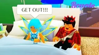 BREAKING INTO DORM ROOMS IN ROBLOX ROYALE HIGH SCHOOL!