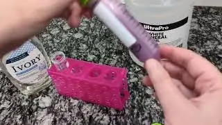 Emulsion demo with mineral oil, food dyed water and dish soap