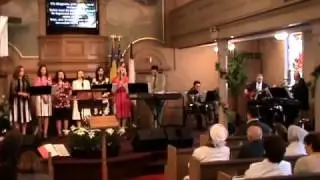 Cuiele Nu Te-Au Tinut Pe Cruce  ( Live )