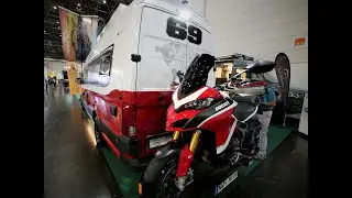 MAN TGE , FB 740: Allrad-Reisemobil mit dem elektr.Motorradheckträger- Weltneuheit am Caravan-Salon