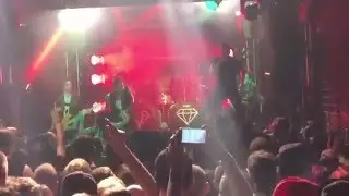 Eskimo Callboy - Voodoo Circus - Feat. Robert Horn WDOB