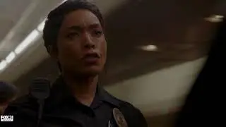 9-1-1 - Angela Bassett on a Plane