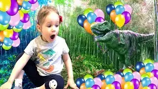 Тираннозавр съел все шарики ? | Tyrannosaurus ate all the balls ? Mimi Mira