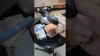 How I hold small flat parts. #stlartist #engraving #handengraving #workholding #jeweler