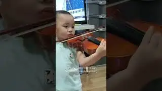 Cute baby Arasy (2,10yo) practicing a song intro; She's gone-Steelheart.