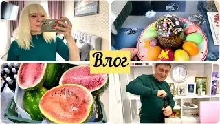 Влог: Миша мне помогает/ Празднуем Пасху/Космические яйца