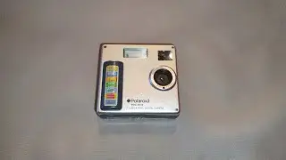 Polaroid PDC 2070 + case - Overview