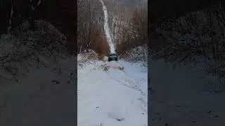 Climbing this slope requires not only power, but also sufficient skills and courage 
