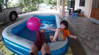 My thai babe jessica at the swiming pool.