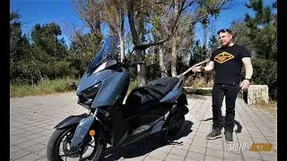 YAMAHA X-MAX 125 2022 version Tech Max Test Ride Review Moto in Action