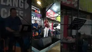 PENYANYI LAWAS