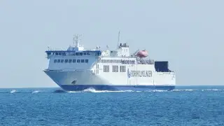 [HD] Ferry Hammershus arrival Mukran Port