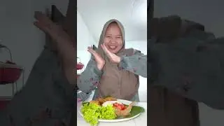NGIDAM AYAM GEPREK PADAHAL TIDAK LAGI MENGANDUNG. 😭😭😭  #video