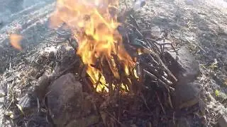 Как быстро разжечь огонь в лесу!