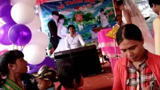 Dam cưới cháu  thèm