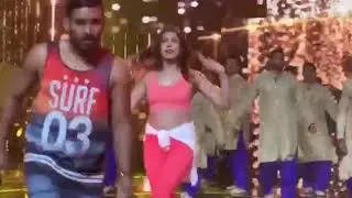 Kashmir 7th Hum Awards Mehwish Hayat Performance Kashmir 7th hum awards 2019