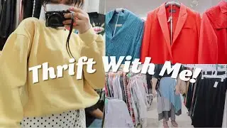 Ngethrift Baju Colorful di Pasar Baru dan CBD Ciledug