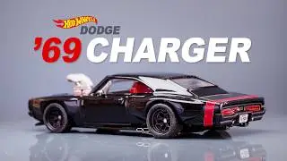Hot Wheels Custom Wide Body '69 Dodge Charger