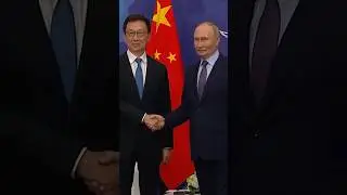 Russia's Putin Meets With Chinese Vice President in Vladivostok