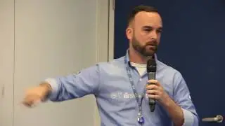 A apresentação e treinamento com foco em melhoria de performance operacional