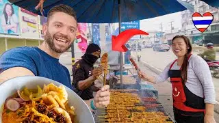 THIS IS WHAT THE LOCALS EAT in CHIANG MAI! 🇹🇭 Ultimate Street Food Breakfast Tour