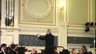 RAEVSKY_Beethoven_Symphony_No2_1