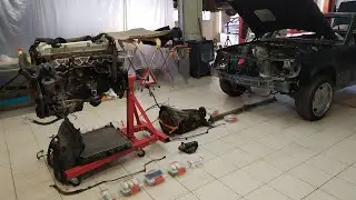 #Mercedes-Benz# W124  coupe restoration # 2  Снимаем Коробку, Мотор ,Проводку