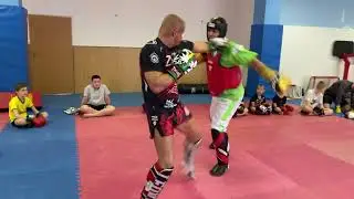 Lukrecius Chang, Michal a Dariusz Zajac - 4 Charytatywna Gala Kickboxingu w Mikołowie (Připrava)