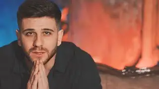 Enes Kaçmaz - Yabancı (Official Video)