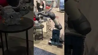 who wants a robot hand? #shorts #conference #ces #ces2023 #tech #event
