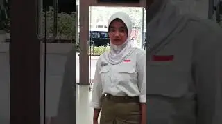 Senyum Anak SMA 