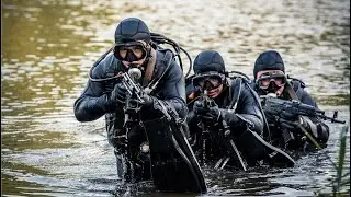 Подводные стрельбы пловцов ПДСС ВМФ России/Underwater shooting of swimmers NAVY Seal of the Russian
