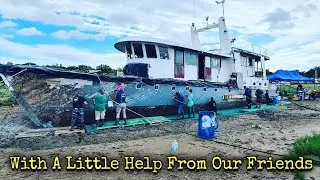 Ep 82 - Team Work Day At The Boat! 