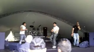Luton Mela 2009 - DJ Maj (Majid Khan) & MC Lightening 1