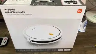 My mom bought a Xiaomi Robot Vacuum E5 #xiaomi #robotvacuum #robotvacuumcleaner