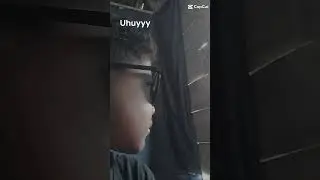 spill satu foto mode paka kacamata dong ???