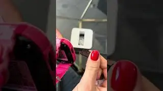 Cât de simplu se pune cartela SIM în Ceasul Smartwatch Pentru Copii XKIDS X20? Foarte simplu! 👏