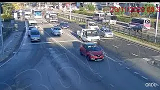Terrible Car Crash Compilation 2021