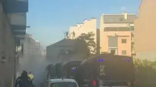 Desalojo de La Higuera. Gente en el tejado