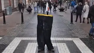 Top 10 STREET PERFORMERS -Julien Magic